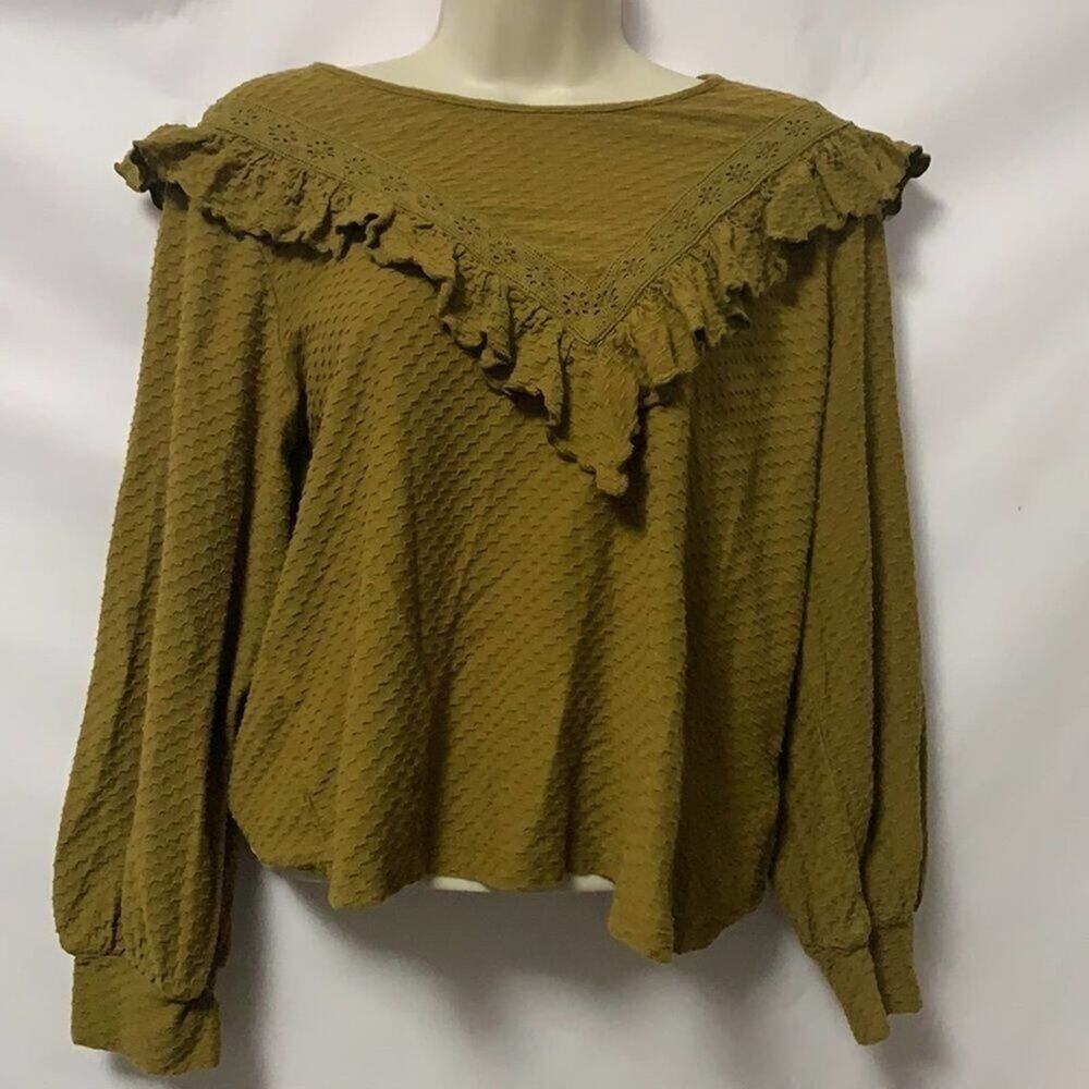 J.CREW HONEY COMB RUFFLE TRIM KNIT TOP SIZE S